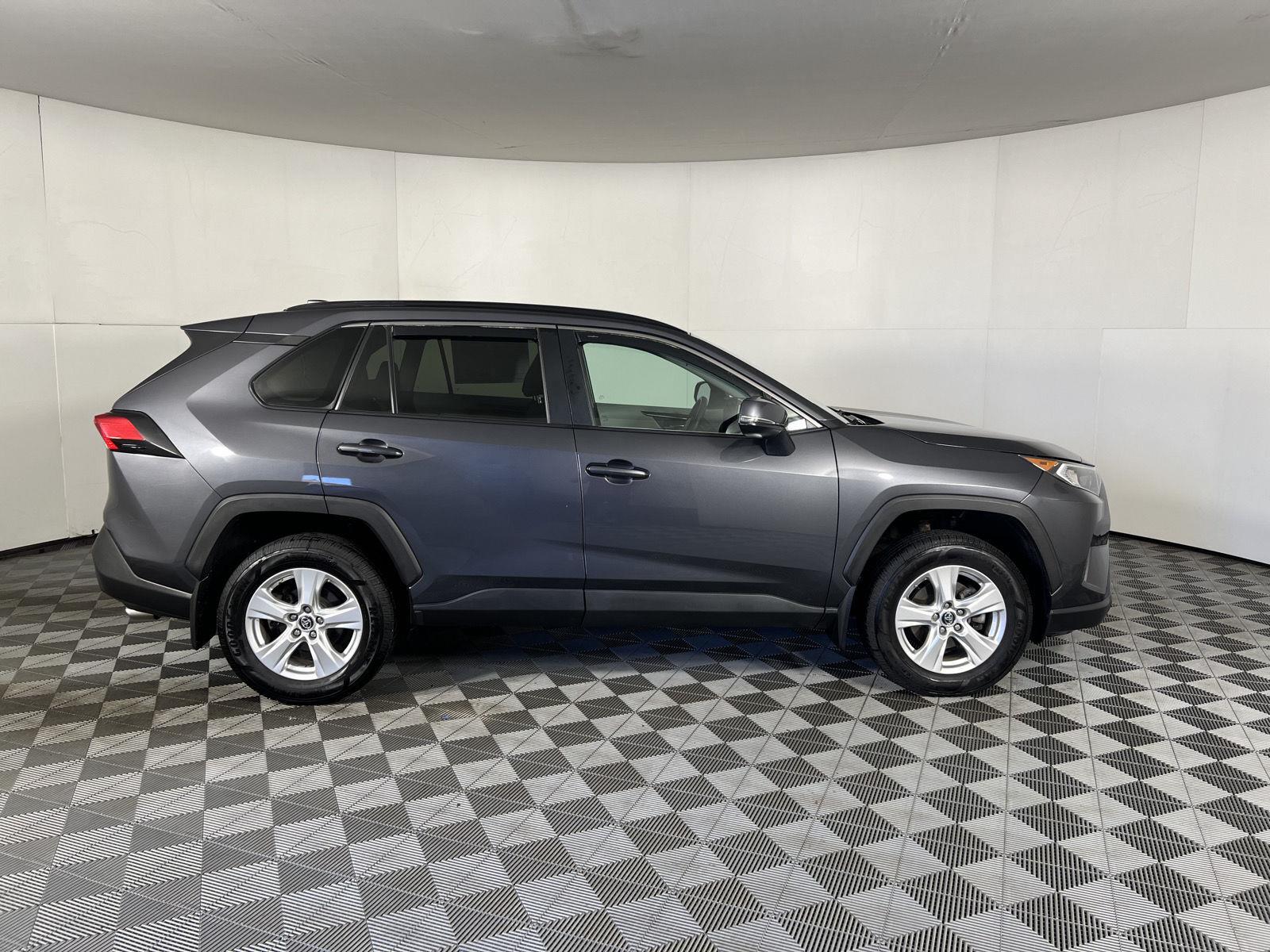 Used 2019 Magnetic Gray Metallic Toyota XLE image 10