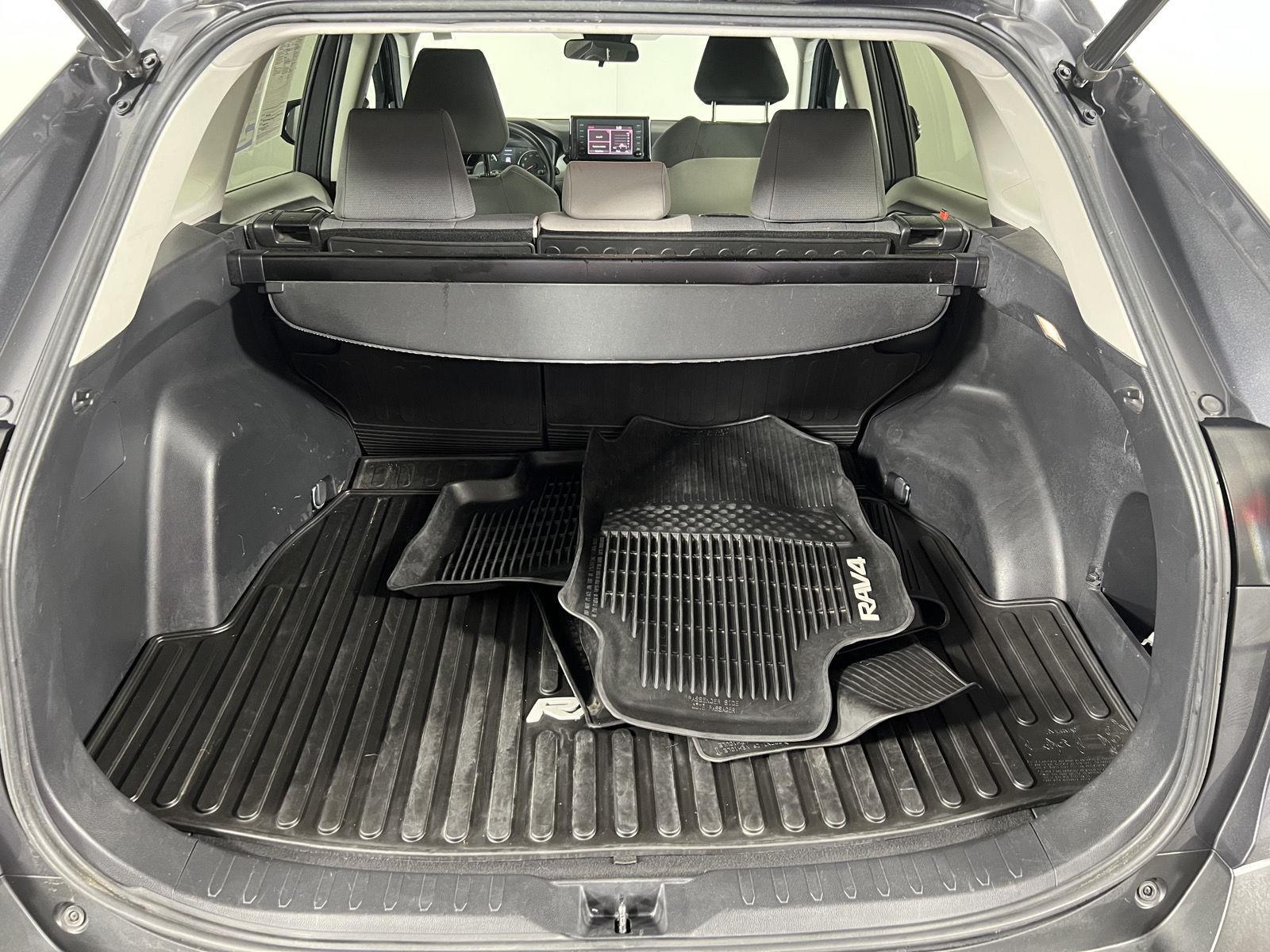 Used 2019 Magnetic Gray Metallic Toyota XLE image 8