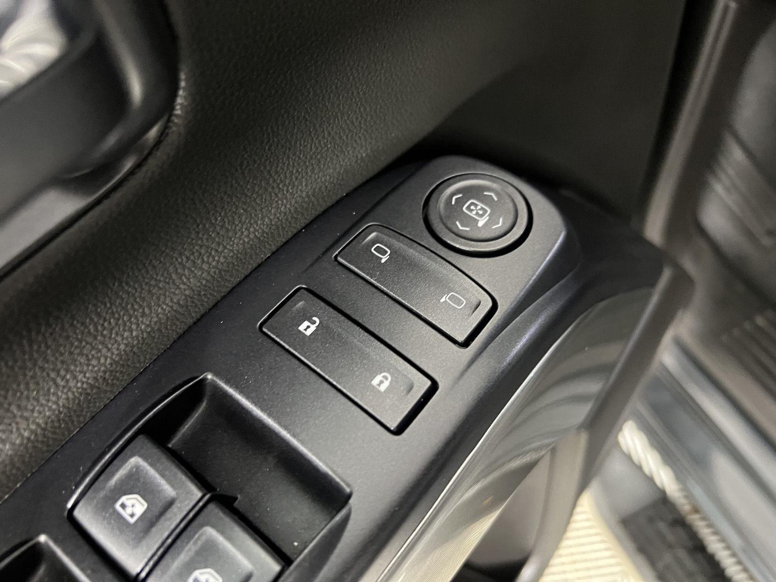 Used 2019 Graphite Metallic Chevrolet LT image 10