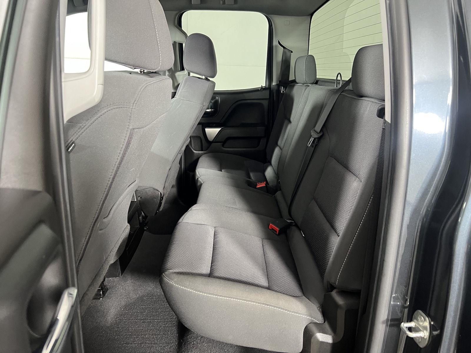 Used 2019 Graphite Metallic Chevrolet LT image 18