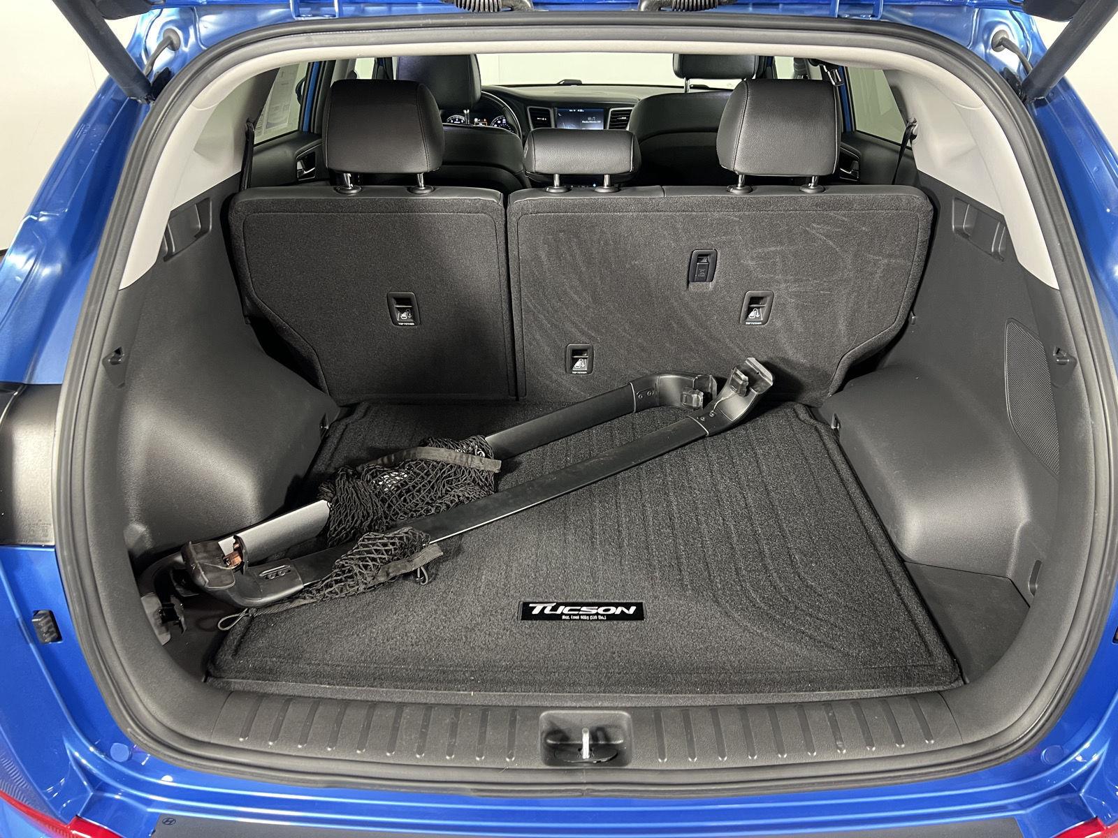 Used 2017 Caribbean Blue Hyundai Limited image 8