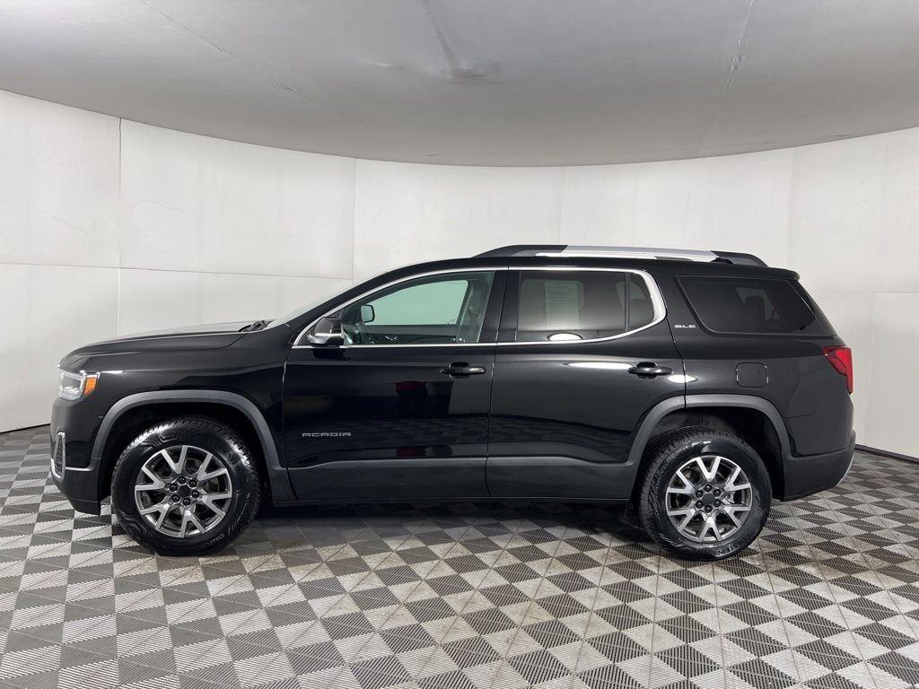 Used 2023 Ebony Twilight Metallic GMC SLE image 21