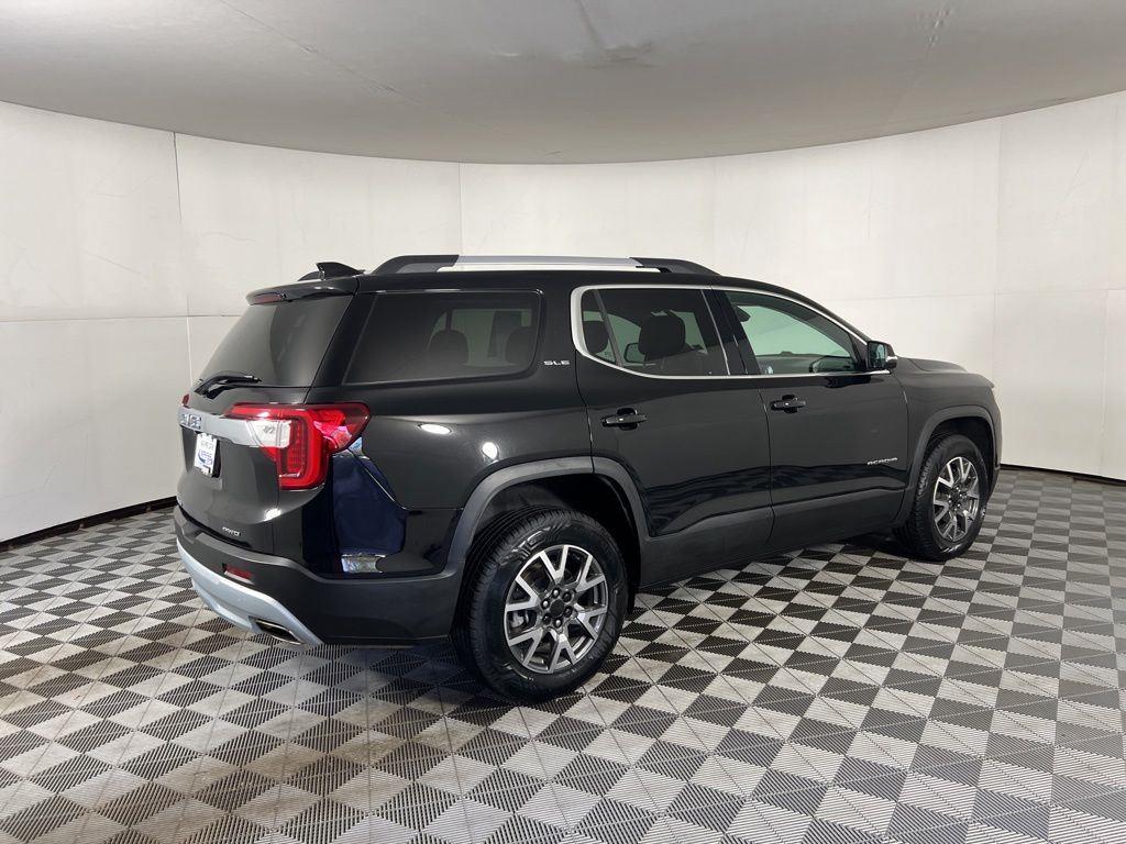 Used 2023 Ebony Twilight Metallic GMC SLE image 17