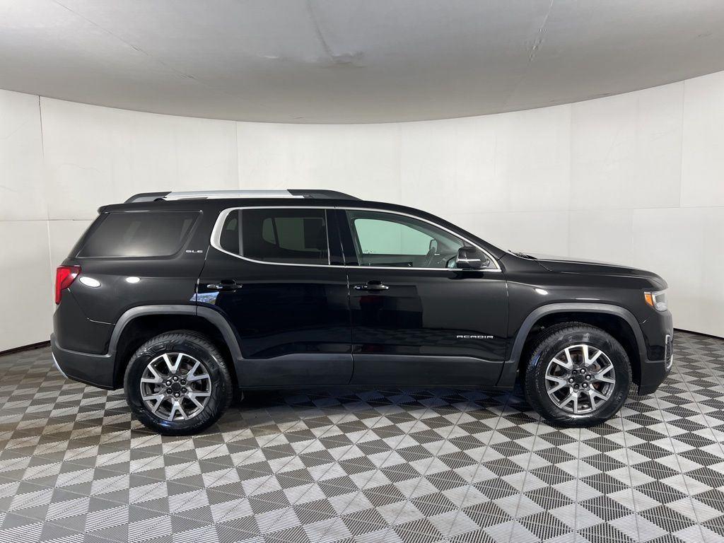 Used 2023 Ebony Twilight Metallic GMC SLE image 18