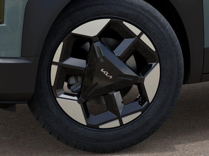 New 2027 Iceberg Green KIA  image 9