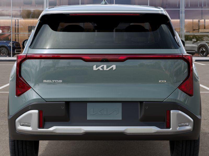 New 2027 Iceberg Green KIA  image 13