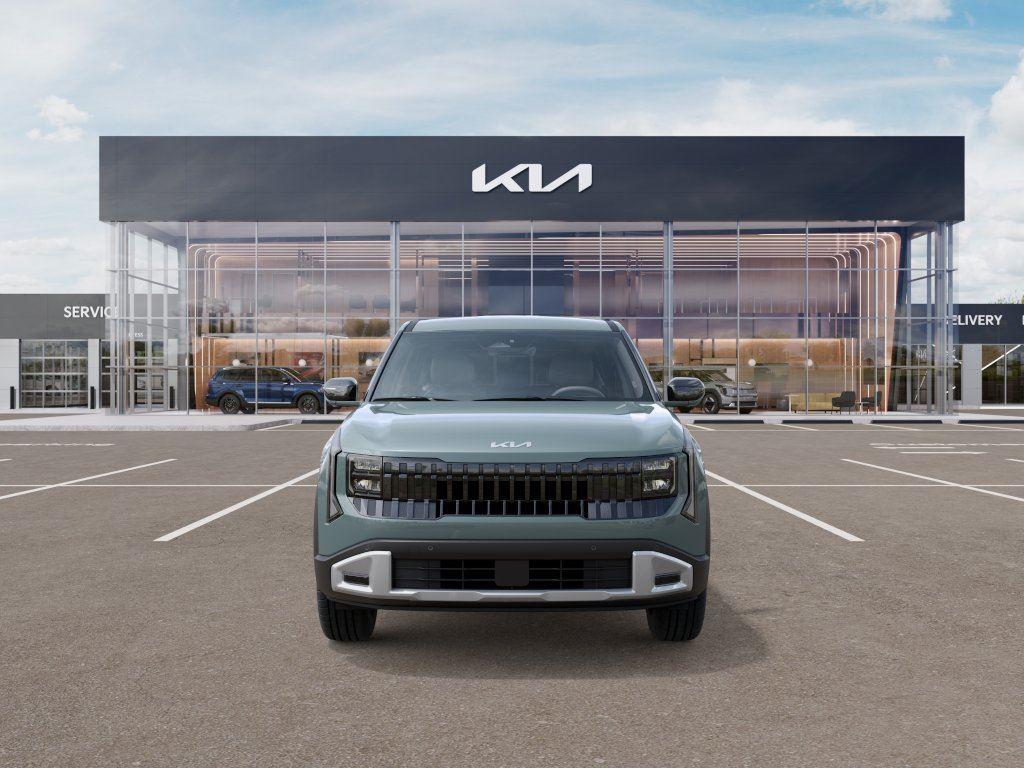 New 2027 Iceberg Green KIA  image 2