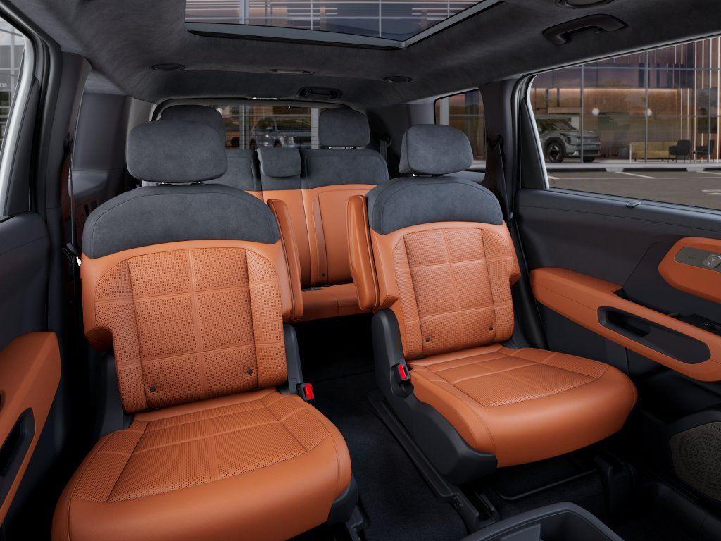 New 2027 Glacial White Pearl KIA SX Prestige image 16