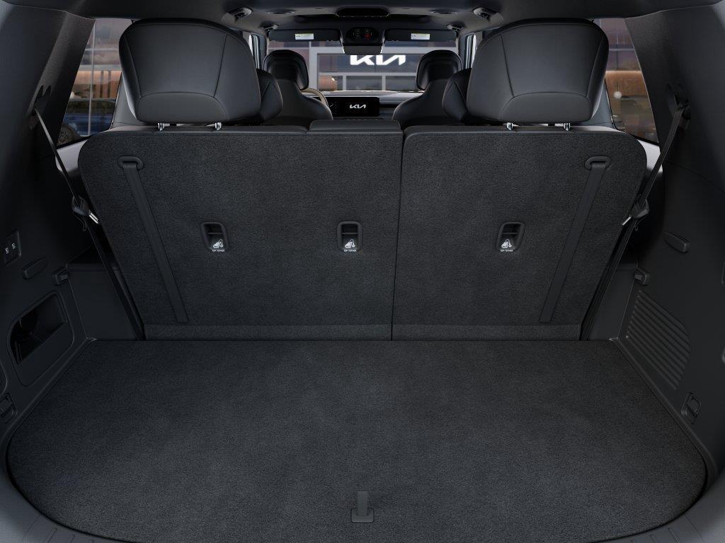 New 2027 Ivory Silver Kia EX image 19