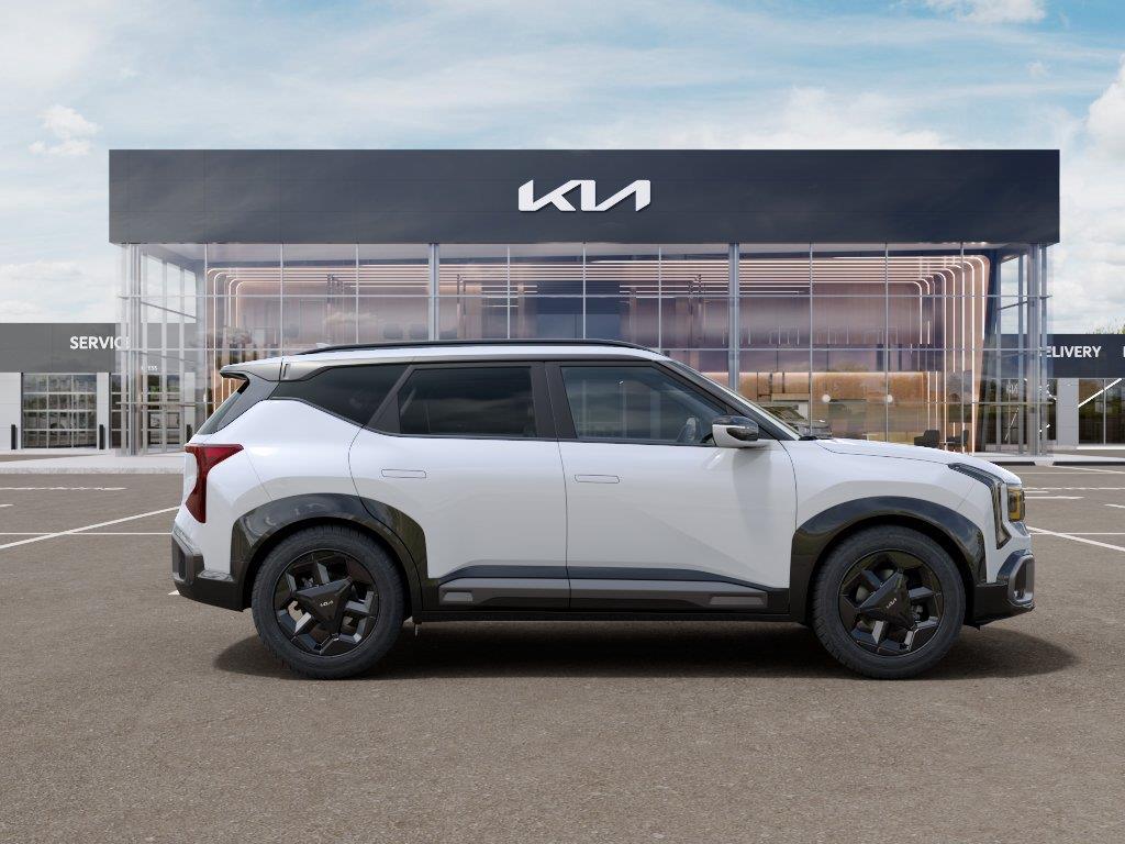 New 2027 Snow White Pearl Kia X-Line S image 7