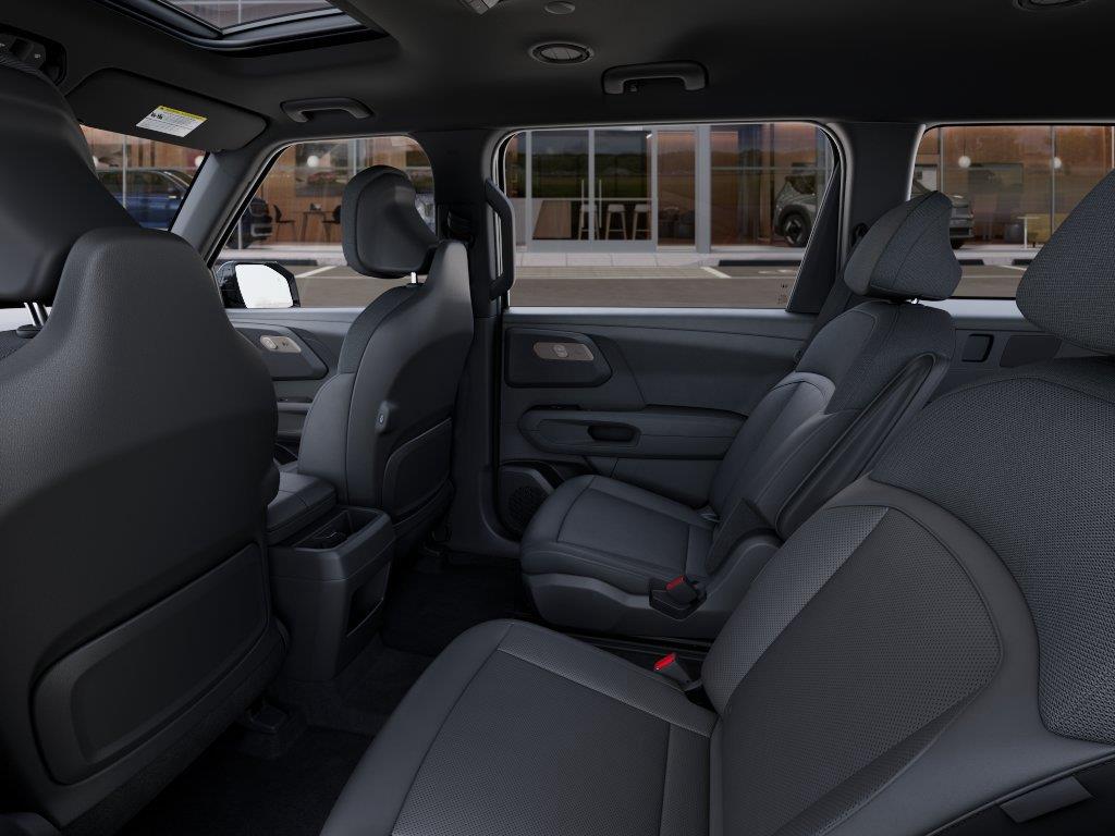 New 2027 Ebony Black Kia S image 18