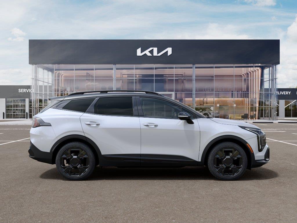 New 2027 Glacial White Pearl/Ebony Black Roof Kia X-Line image 7