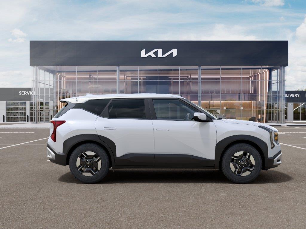 New 2027 Snow White Pearl Kia LX image 7