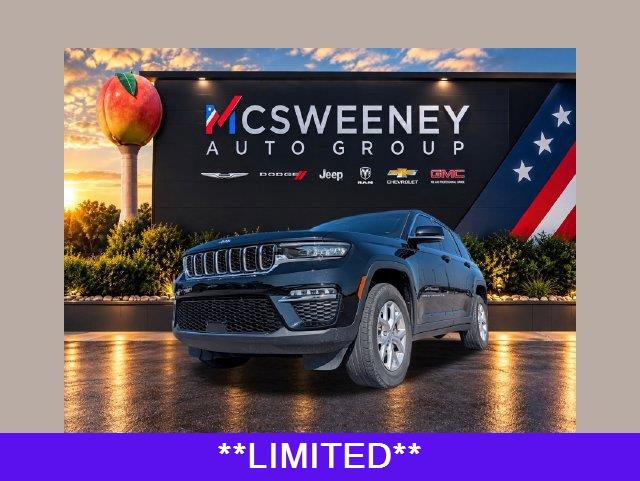 Diamond Black Crystal Pearlcoat 2023 Jeep Grand Cherokee SUV / Crossover Four-Wheel Drive 8-Speed Automatic