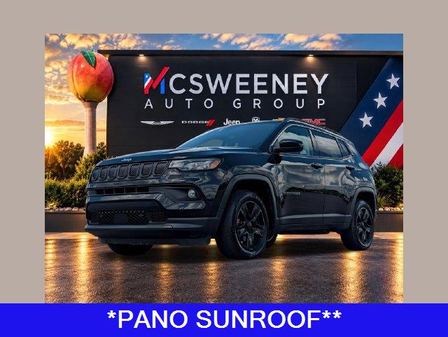Diamond Black Crystal Pearlcoat 2022 Jeep Compass SUV / Crossover Four-Wheel Drive 9-Speed Automatic