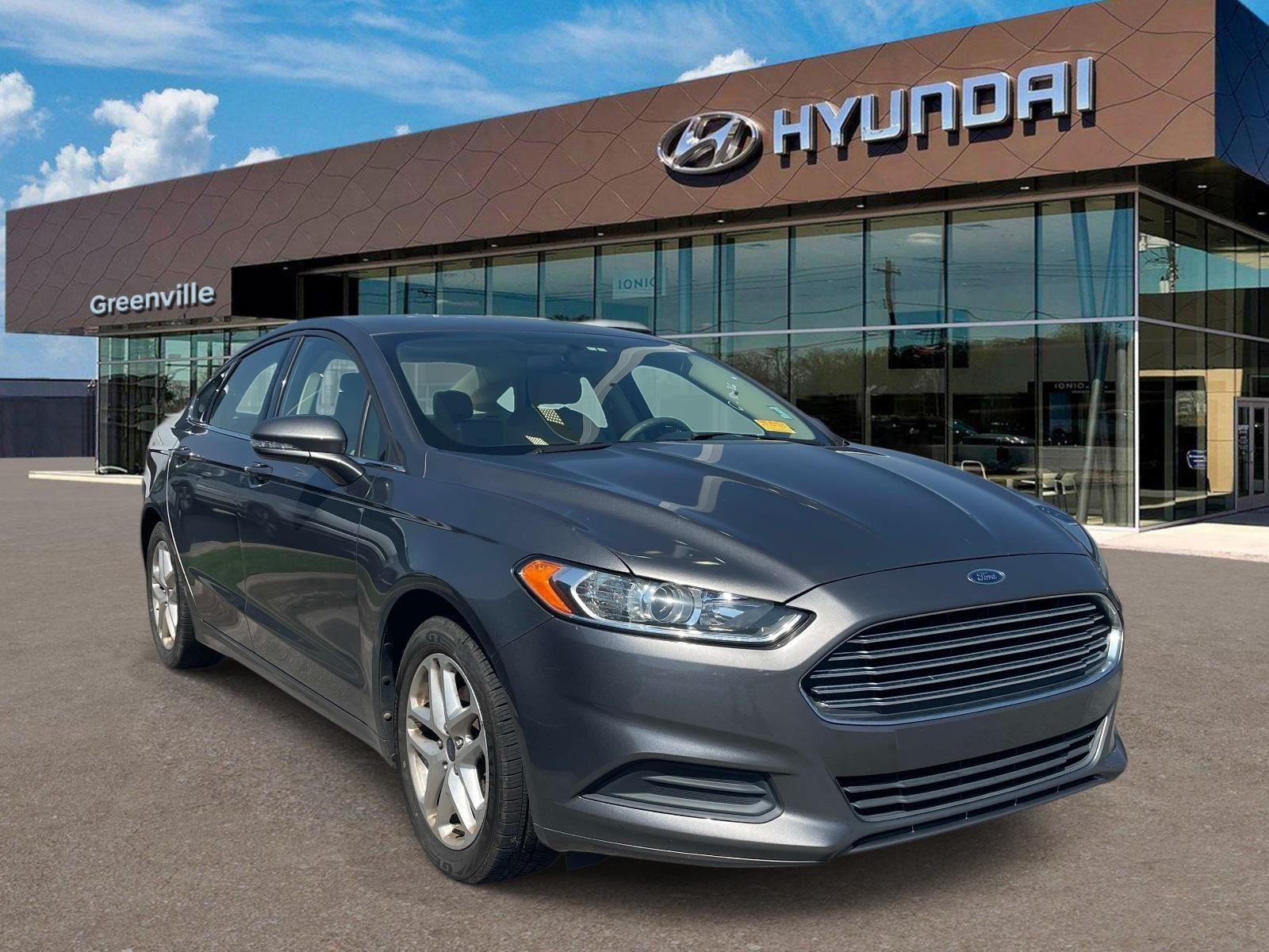 Sterling Gray Metallic 2014 Ford Fusion Sedan Front-Wheel Drive 6-Speed Automatic