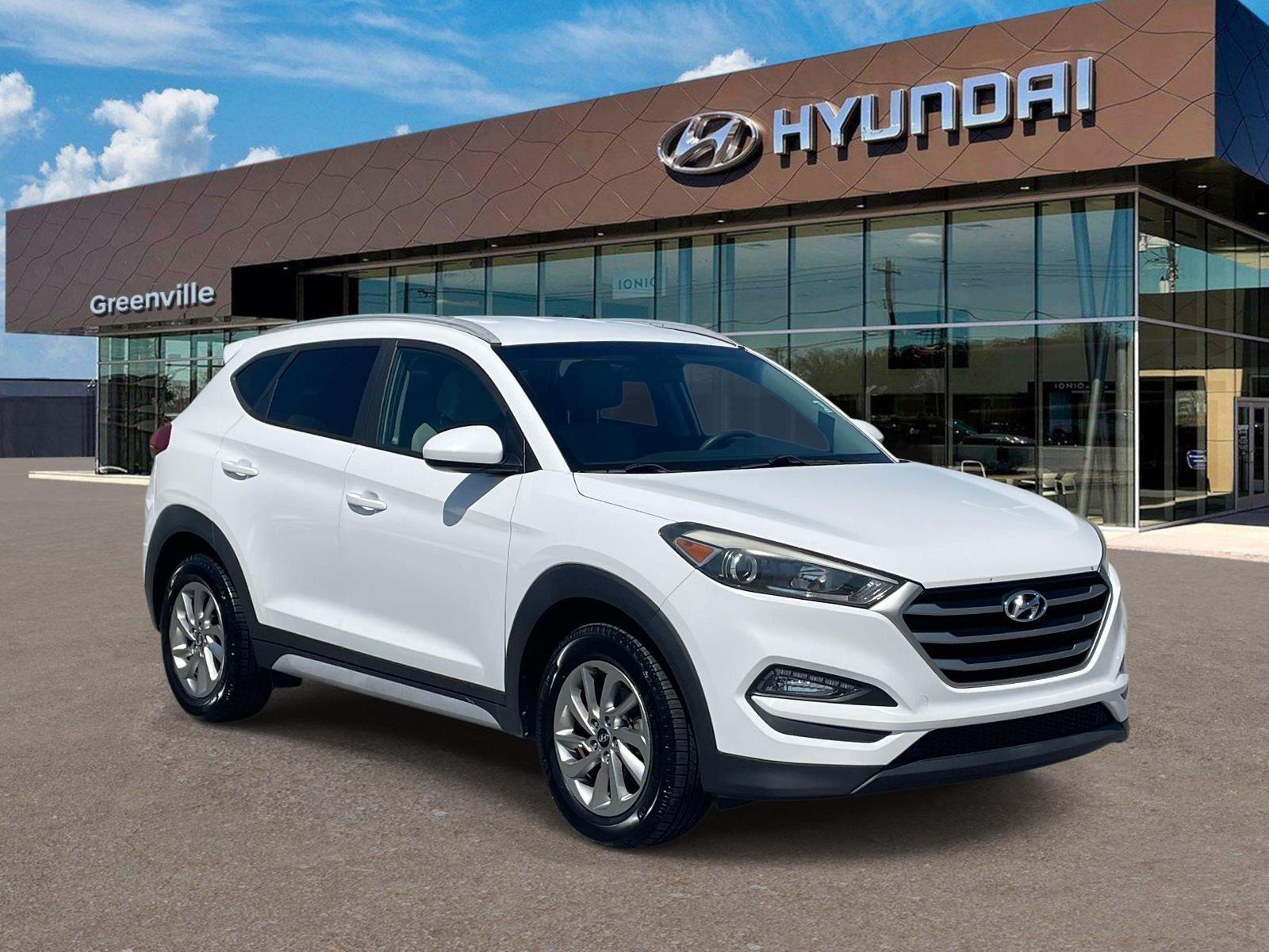 2018 Hyundai Tucson SUV / Crossover  