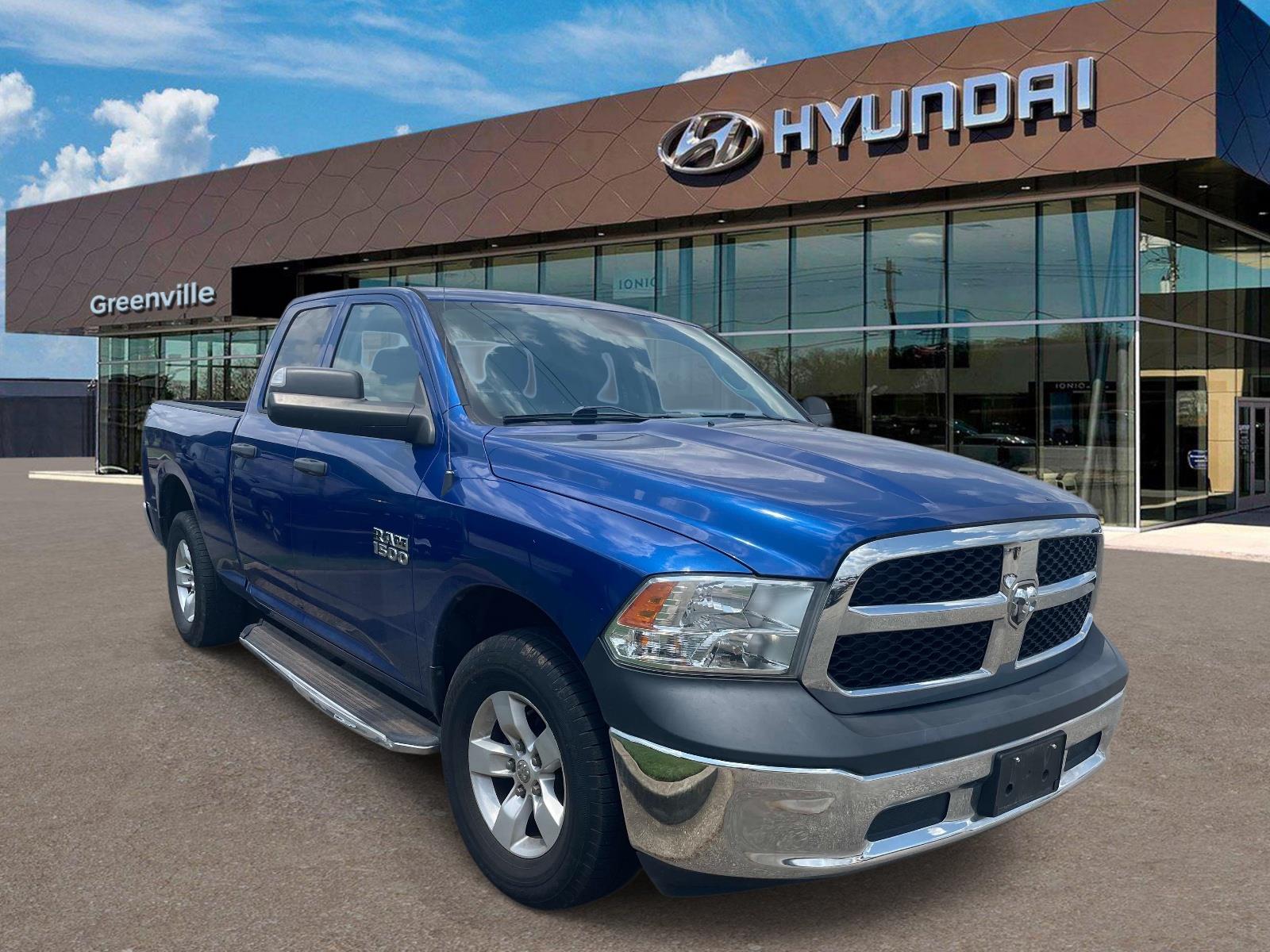 2018 RAM 1500 Azul (Blue Streak Pearlcoat) Camioneta Todo terreno 8 velocidades Automática