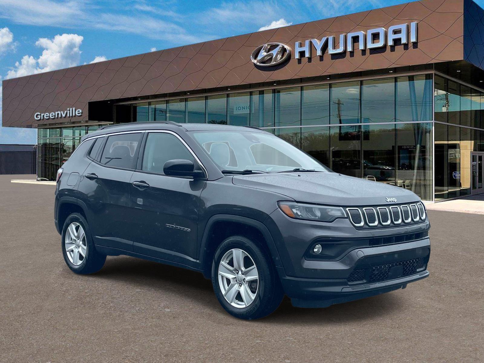 Gray (Granite Crystal Metallic Clearcoat) 2022 Jeep Compass SUV / Crossover Four-Wheel Drive 9-Speed Automatic