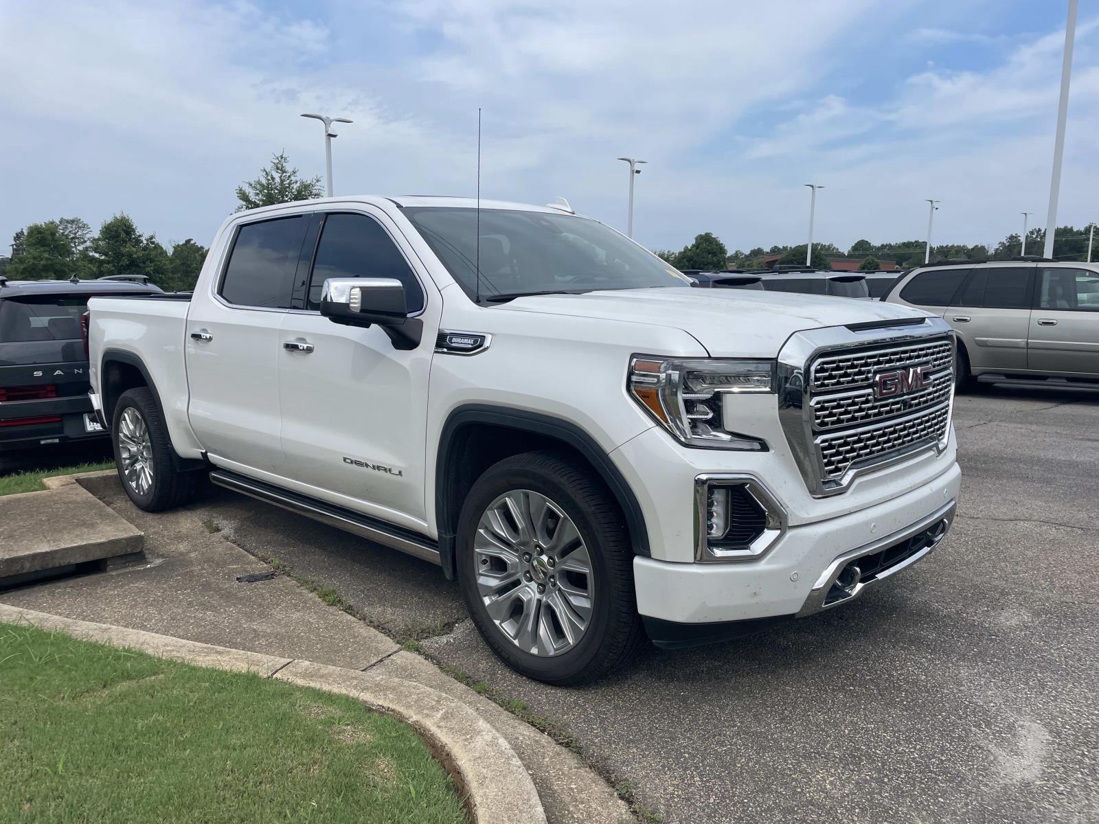 2021 GMC Sierra 1500 Denali Crew Cab 4WD