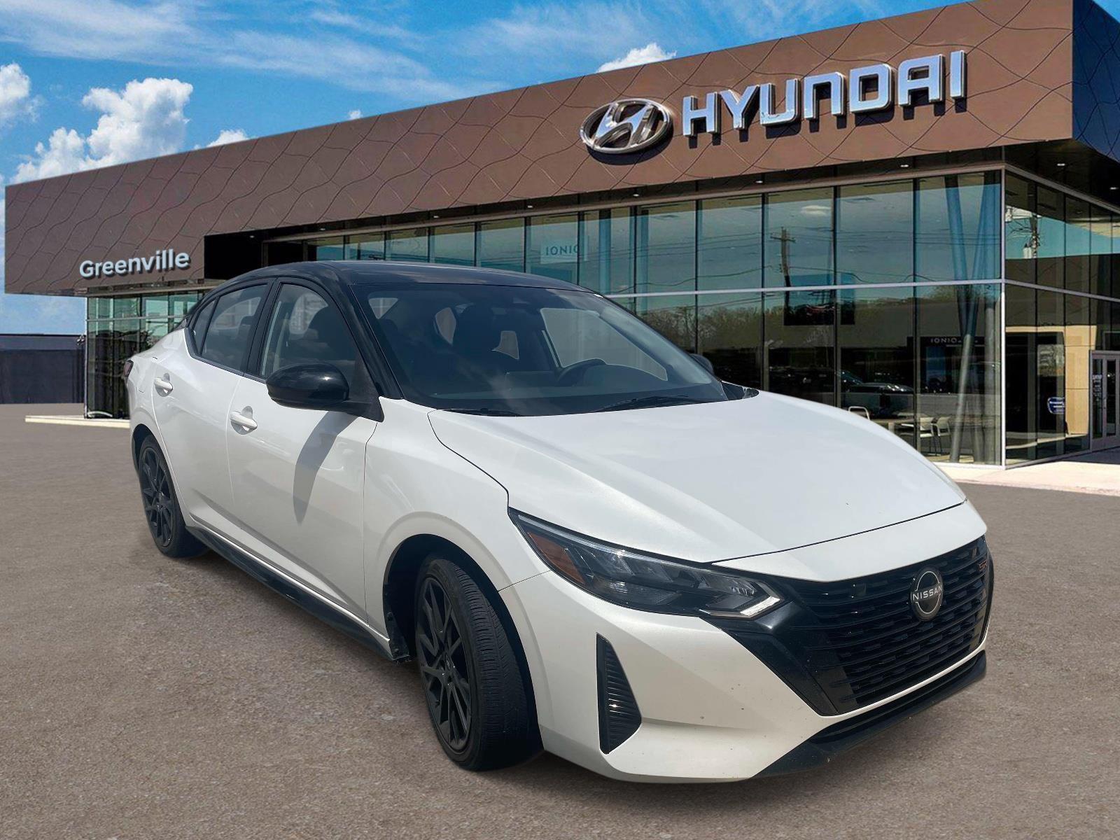 2025 Nissan Sentra SR FWD