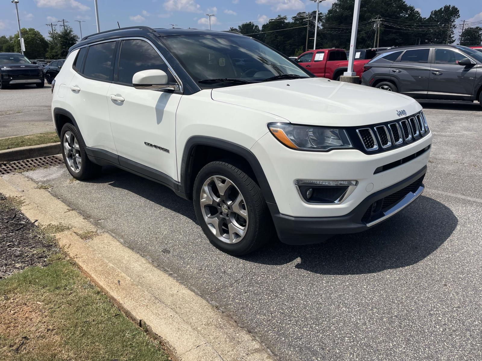 White Clearcoat 2021 Jeep Compass SUV / Crossover Four-Wheel Drive 9-Speed Automatic