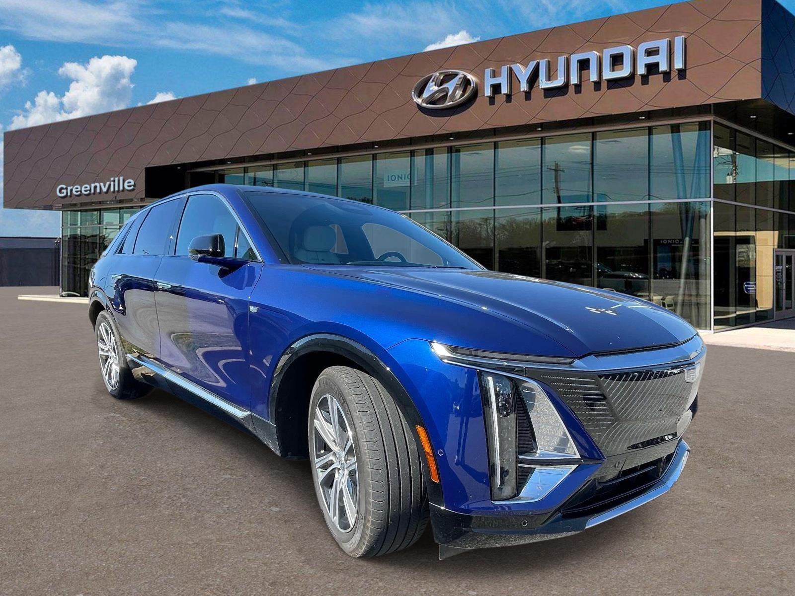 2024 Cadillac LYRIQ SUV / Crossover Rear-Wheel Drive