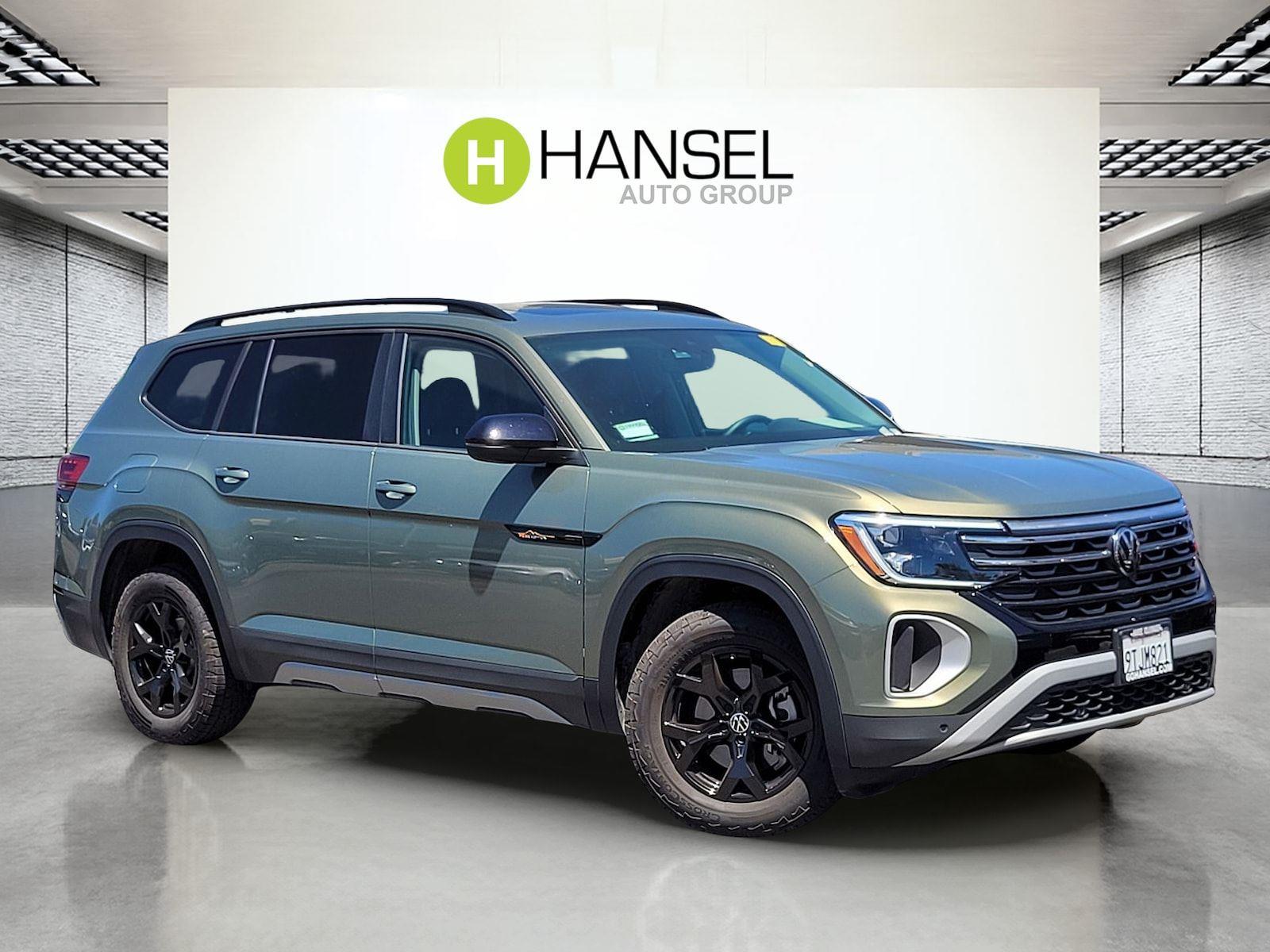 Avocado Green Pearl 2025 Volkswagen Atlas SUV / Crossover All-Wheel Drive Automatic