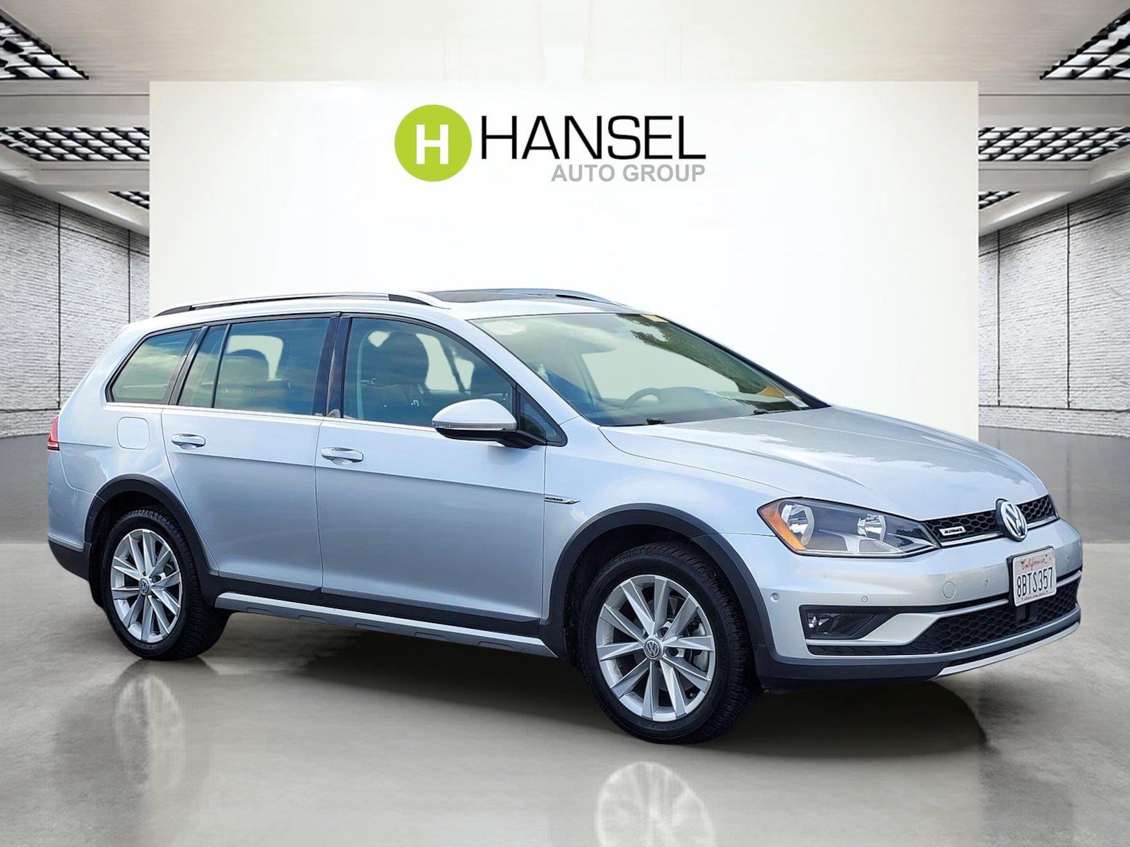 Reflex Silver Metallic 2017 Volkswagen Golf Alltrack Wagon All-Wheel Drive Automatic