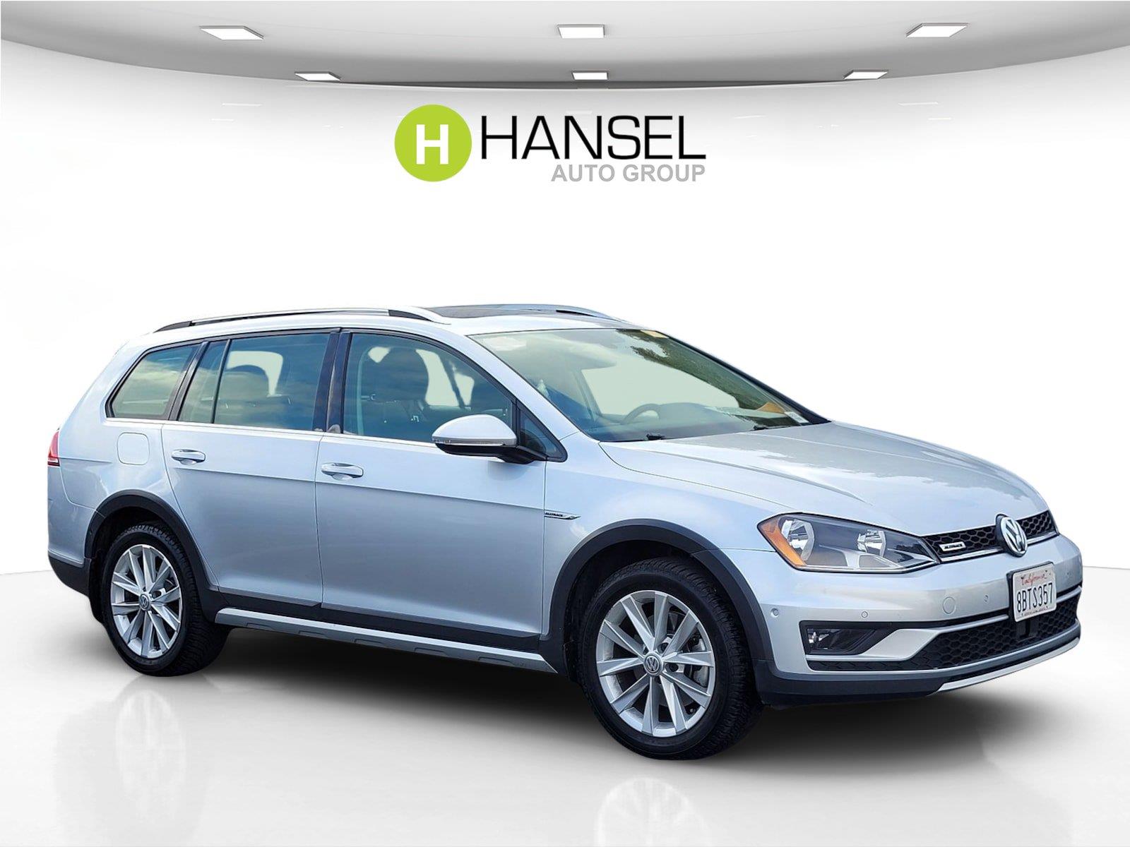 Reflex Silver Metallic 2017 Volkswagen Golf Alltrack Wagon All-Wheel Drive Automatic