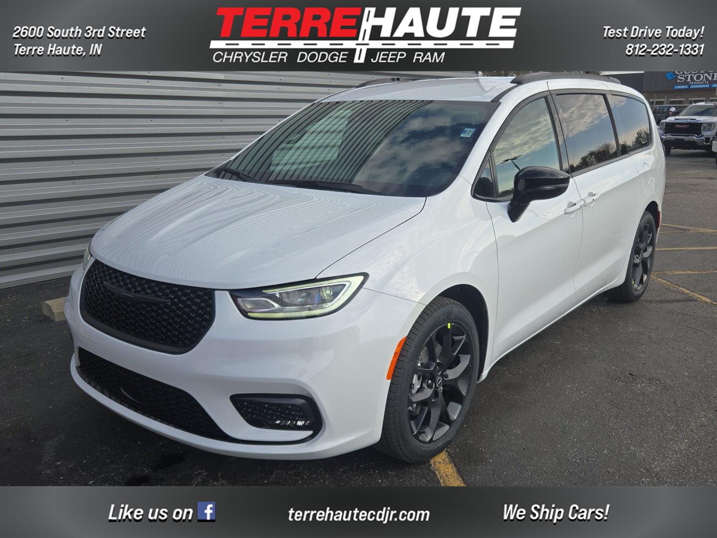 2026 Chrysler Pacifica Select FWD