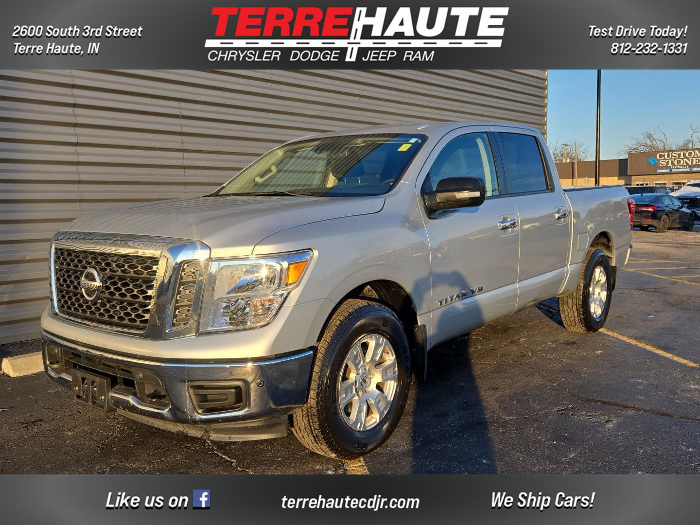 Brilliant Silver 2018 Nissan Titan SV Crew Cab 4WD Pickup Truck Four-Wheel Drive Automatic