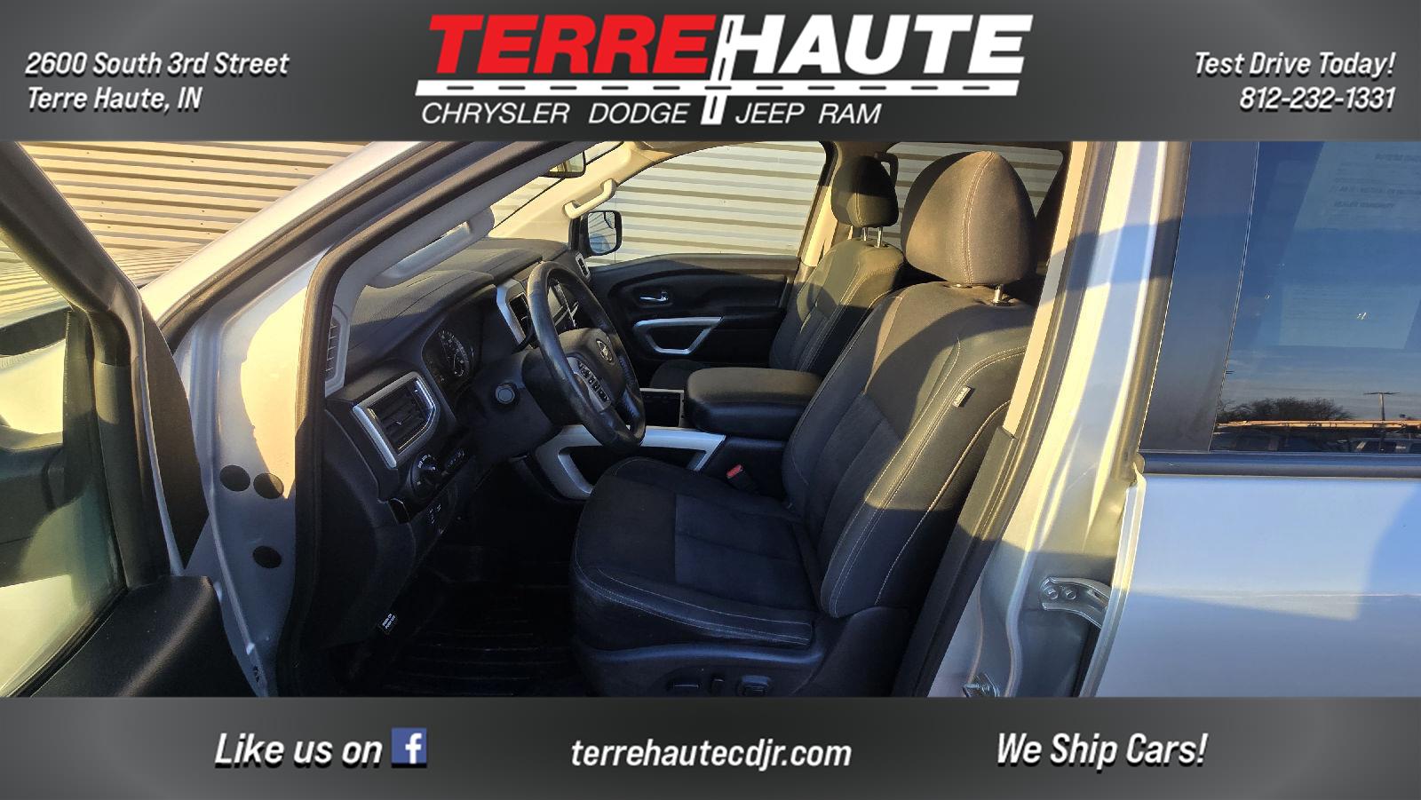 View vehicle photo 2