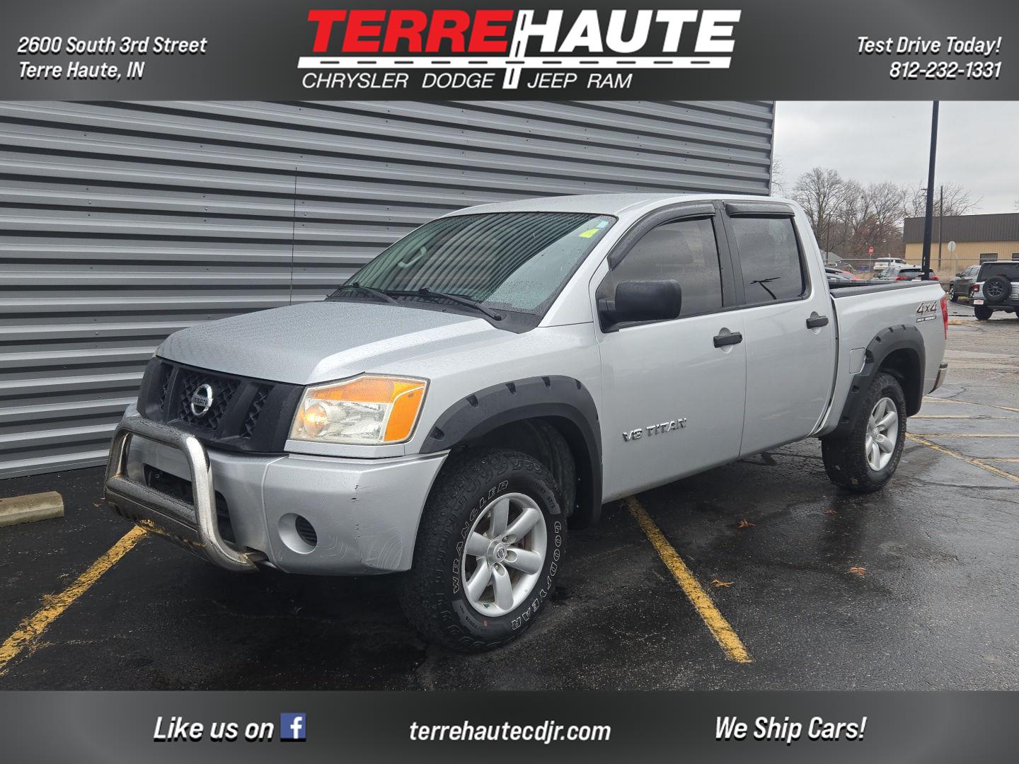 2012 Nissan Titan SV Crew Cab 4WD