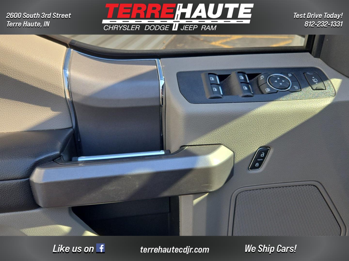 View vehicle photo 7