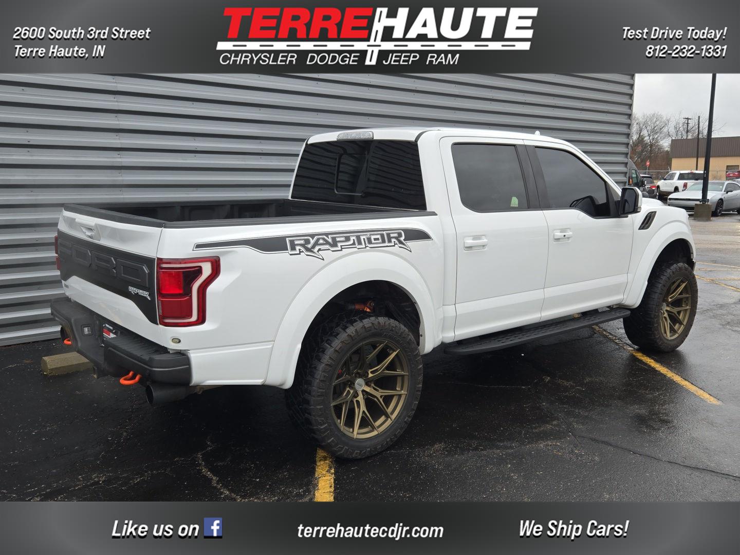 View vehicle photo 6