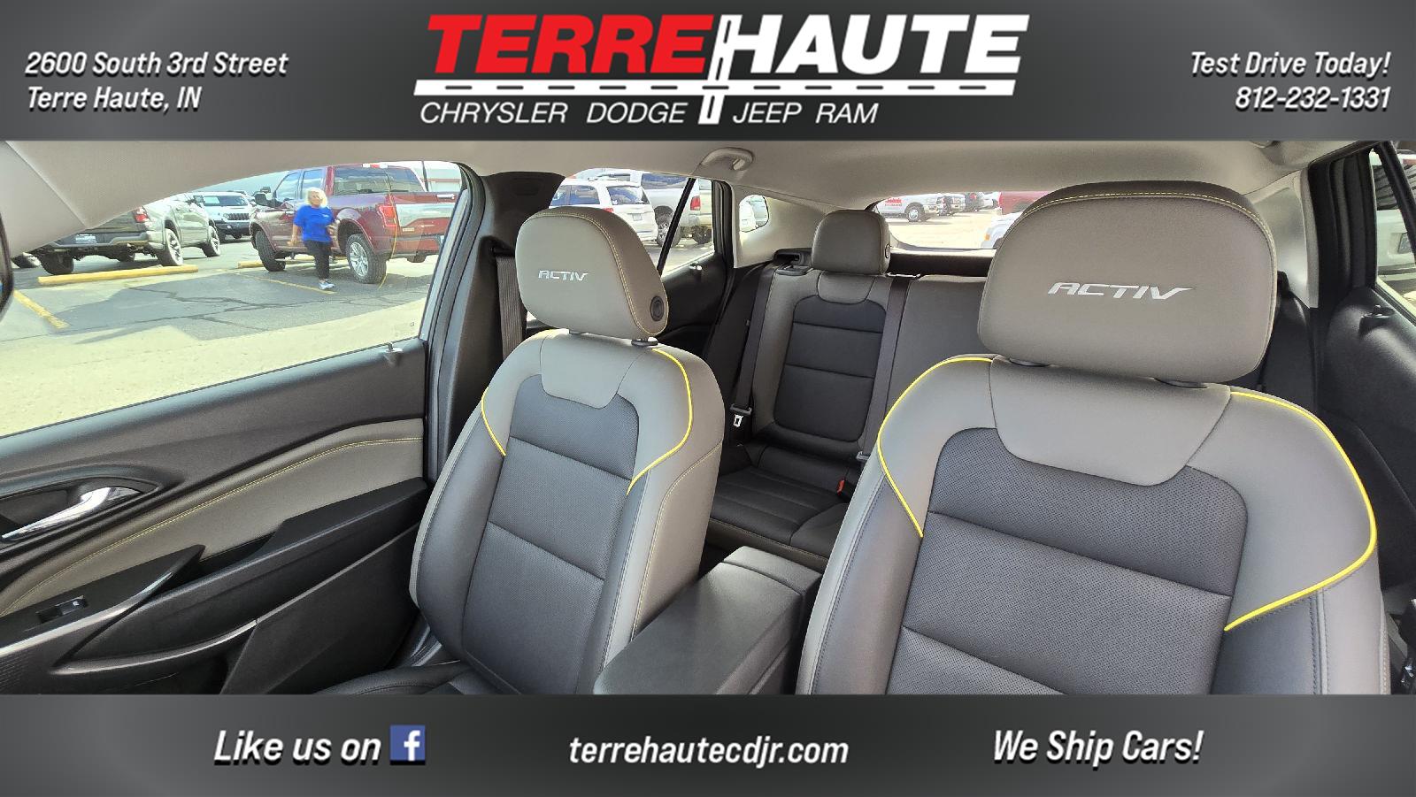 View vehicle photo 5