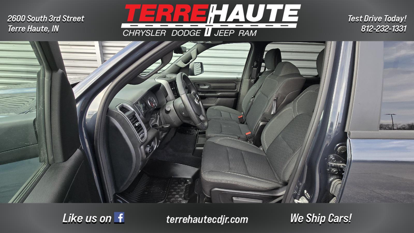 View vehicle photo 2