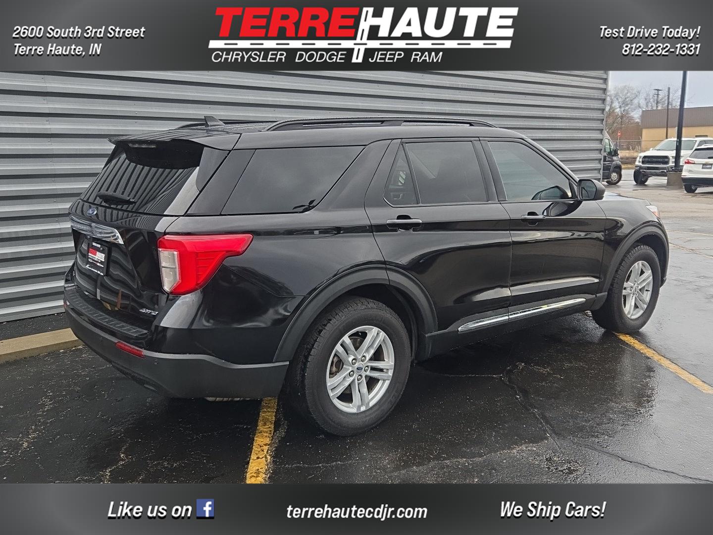 View vehicle photo 4