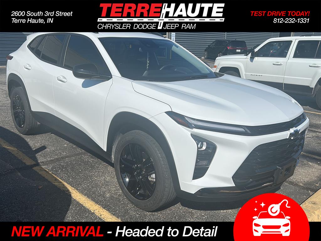 View vehicle photo 3