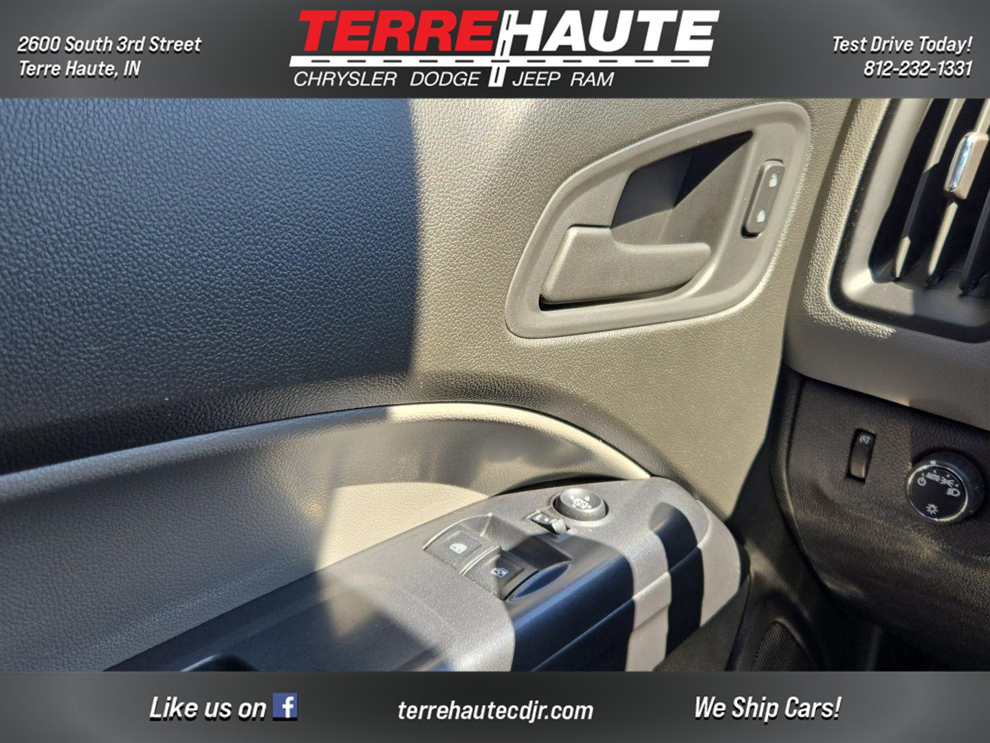 View vehicle photo 6