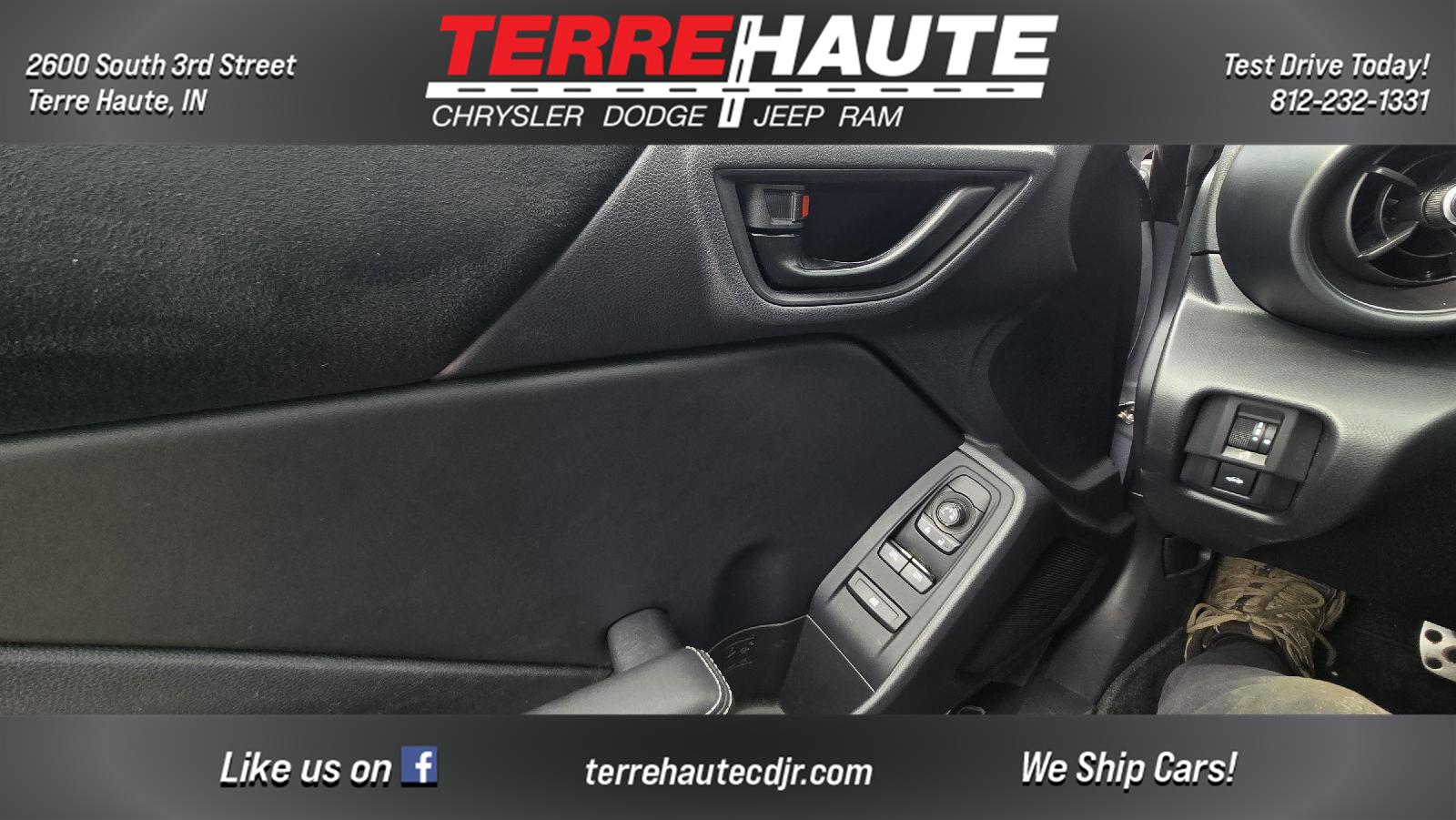 View vehicle photo 6