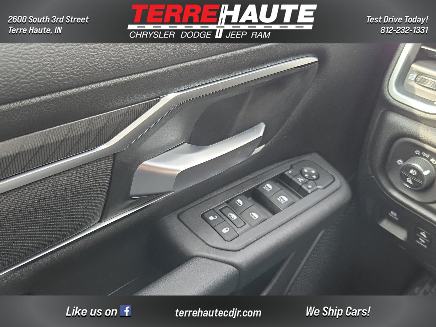 View vehicle photo 6