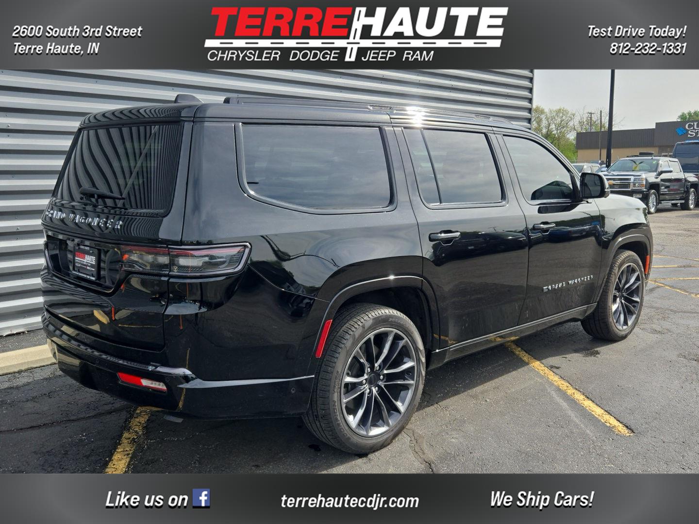 View vehicle photo 7