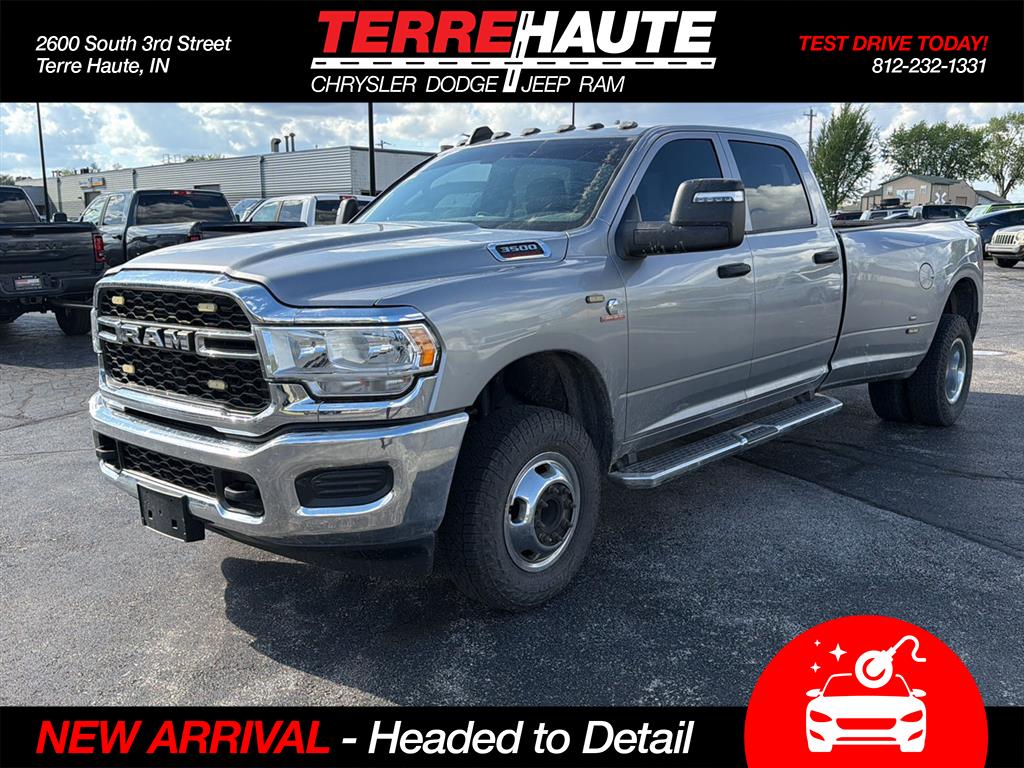 2023 RAM 3500 Tradesman Crew Cab LB DRW 4WD