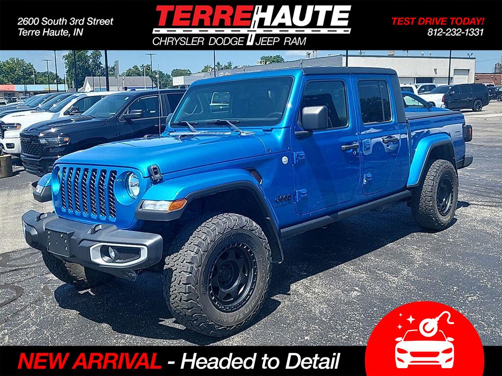 Hydro Blue Pearlcoat 2021 Jeep Gladiator Pickup Truck Four-Wheel Drive 8-Speed Automatic
