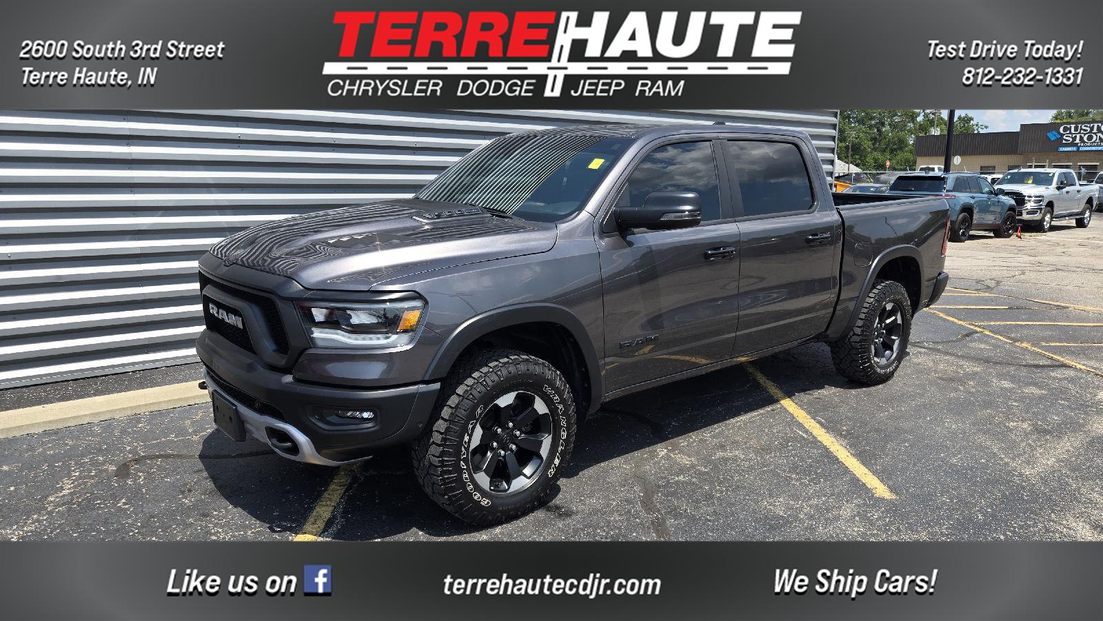 Ceramic Gray Clearcoat 2023 RAM 1500 Pickup Truck Four-Wheel Drive 8-Speed Automatic