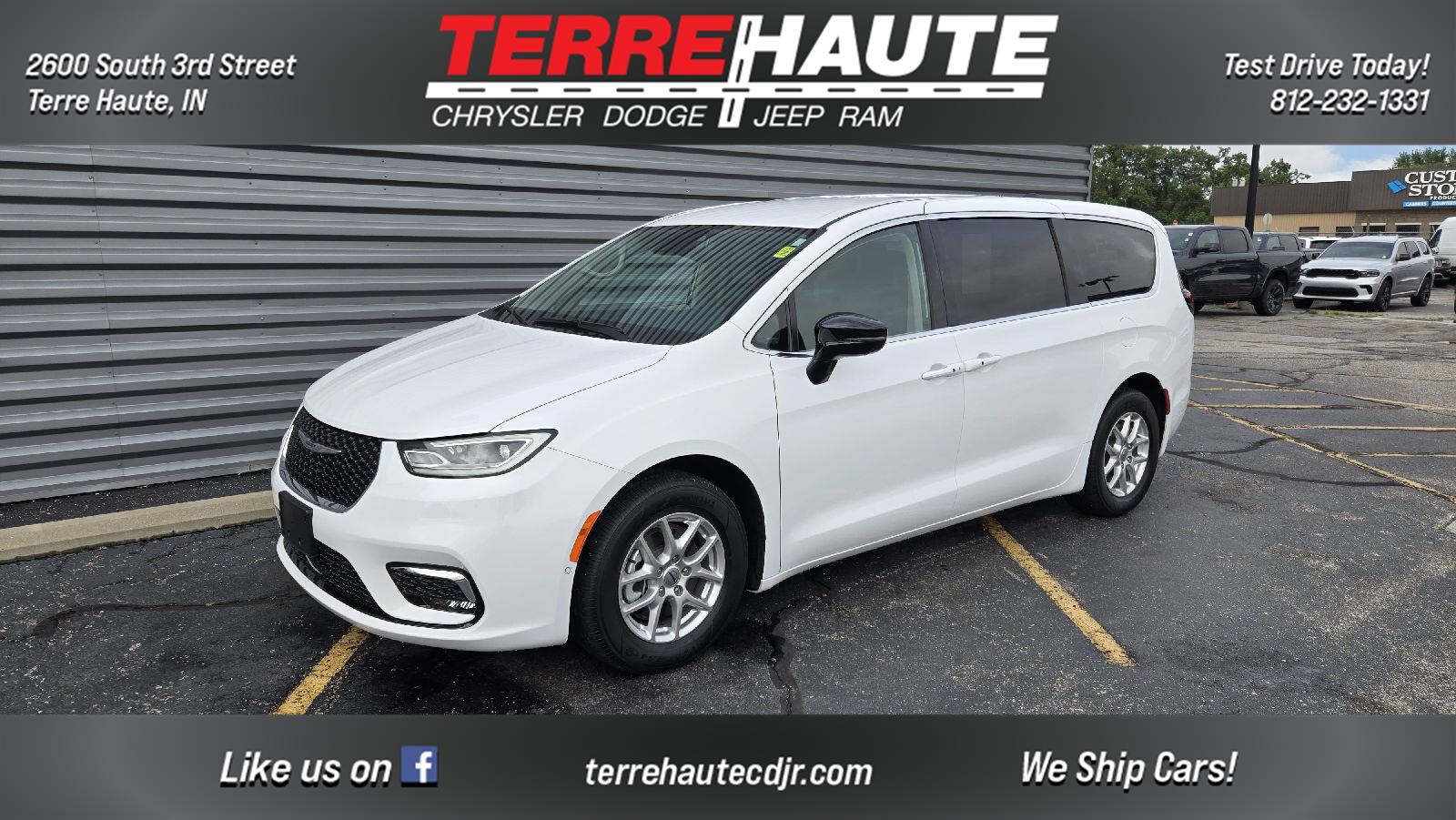 2024 Chrysler Pacifica Touring L FWD