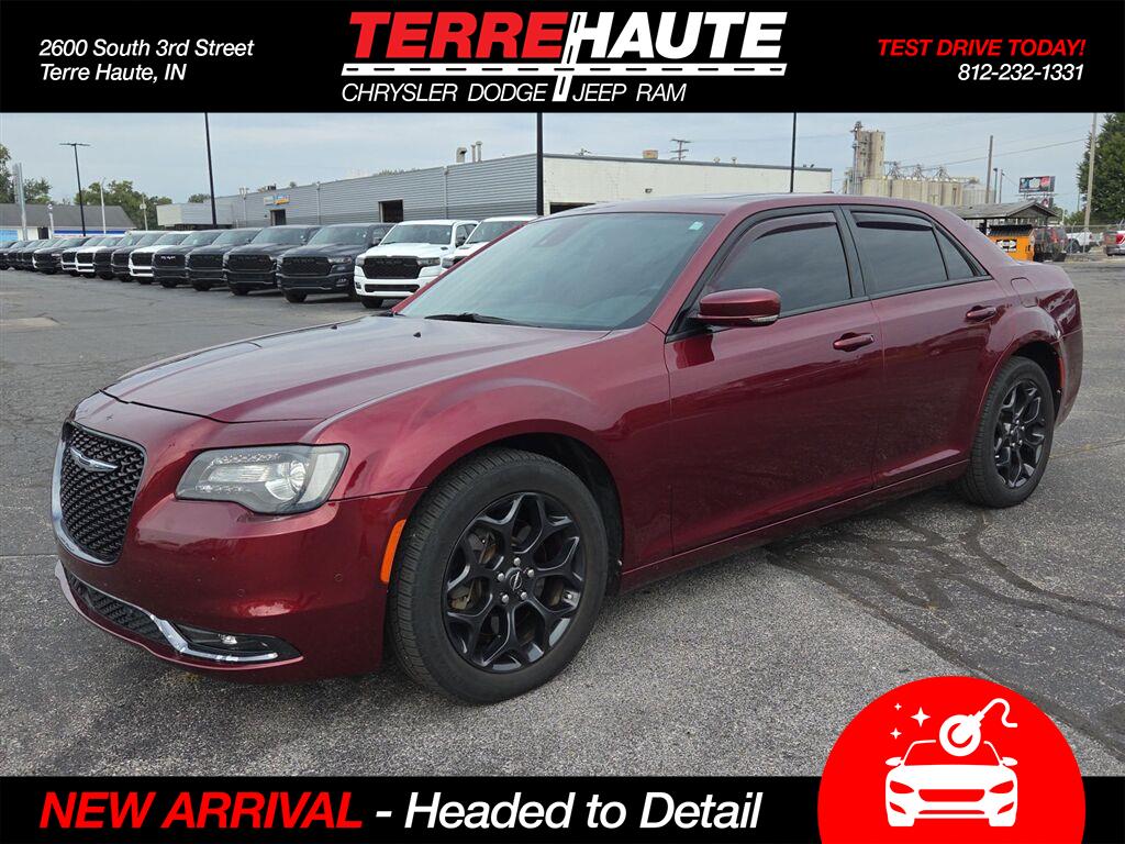 Velvet Red Pearlcoat 2019 Chrysler 300 Sedan All-Wheel Drive 8-Speed Automatic
