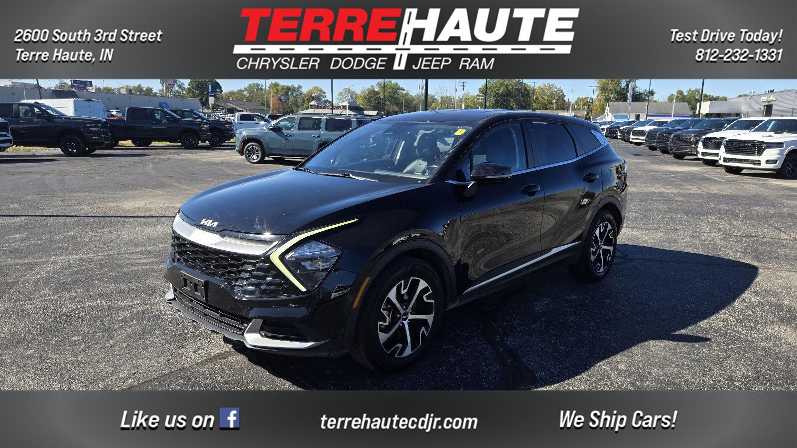 Ebony Black 2023 Kia Sportage SUV / Crossover Front-Wheel Drive Automatic